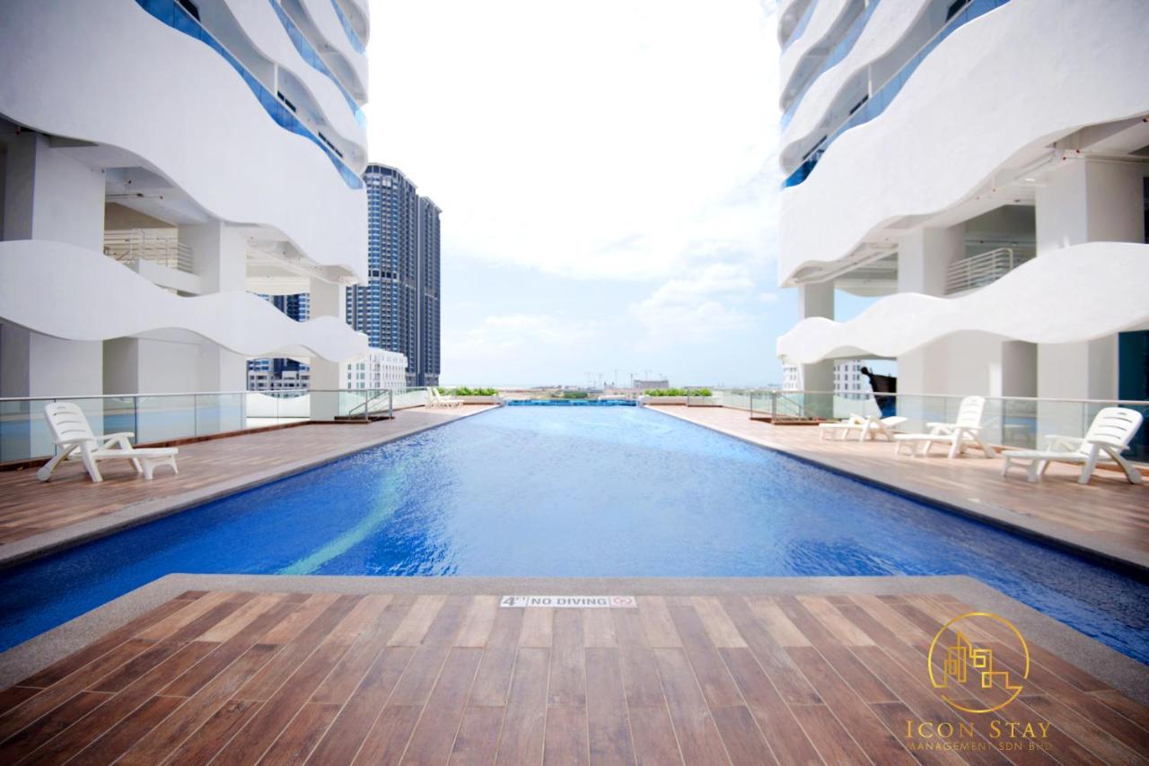 The Wave Residence Melaka Esterno foto